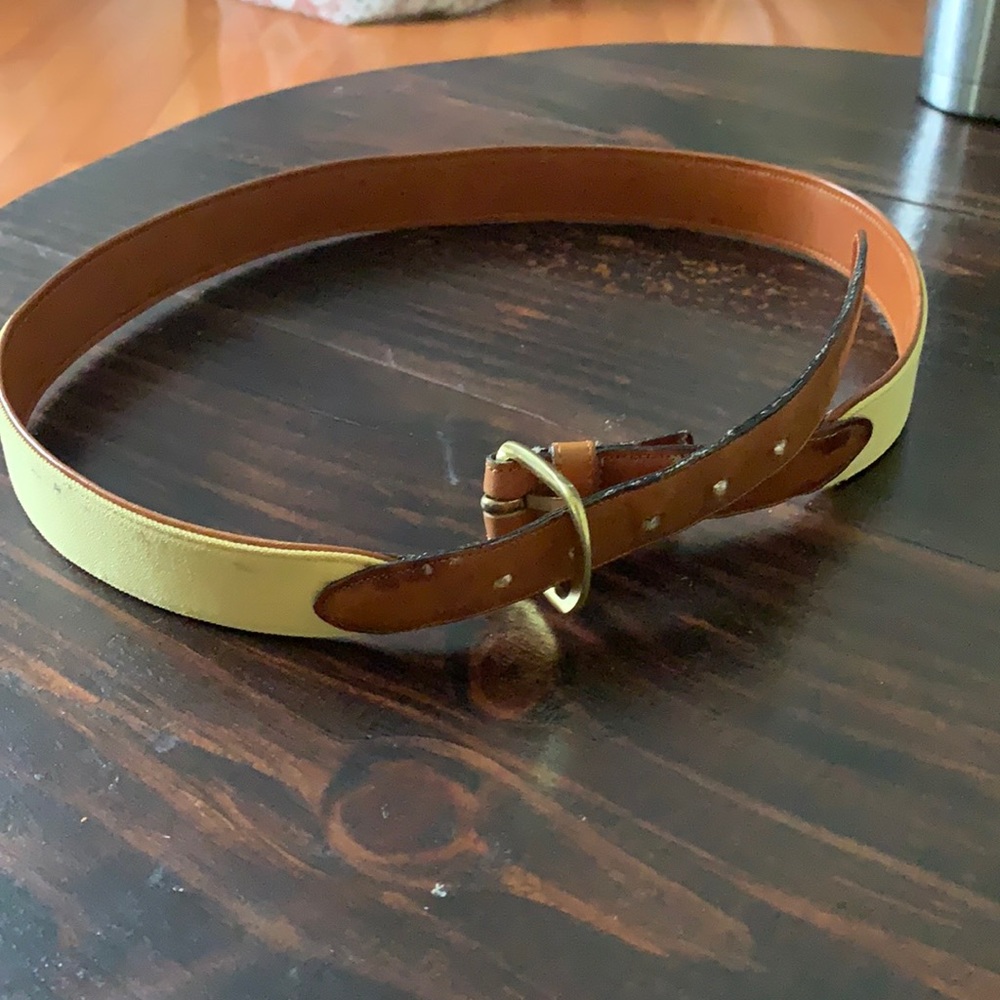 Leather belt with yellow